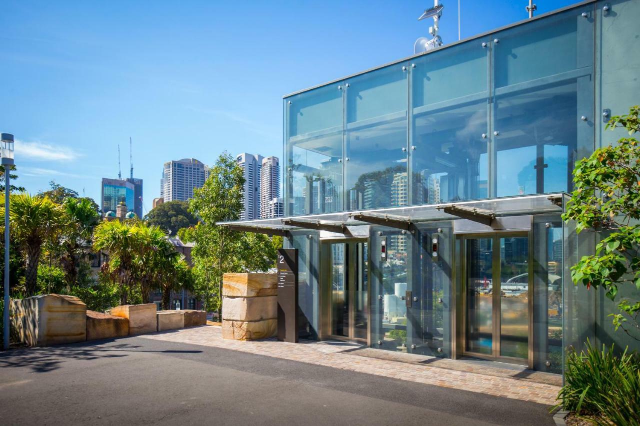 Luxury Barangaroo Apartments *