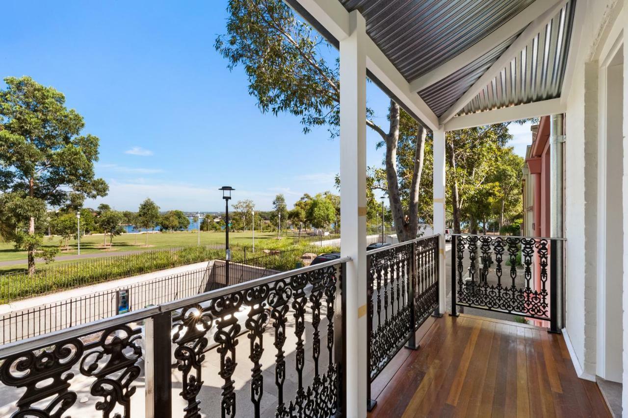 Luxury Barangaroo Apartments *