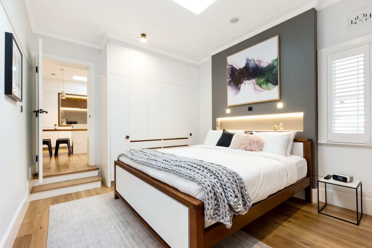 Luxury Barangaroo Apartments Apartment Sydney