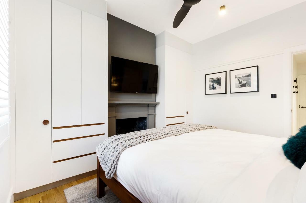 Apartment Luxury Barangaroo Apartments Sydney
