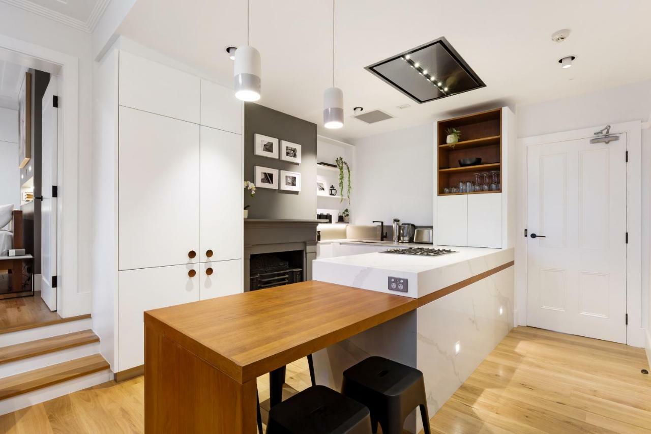 Luxury Barangaroo Apartments *