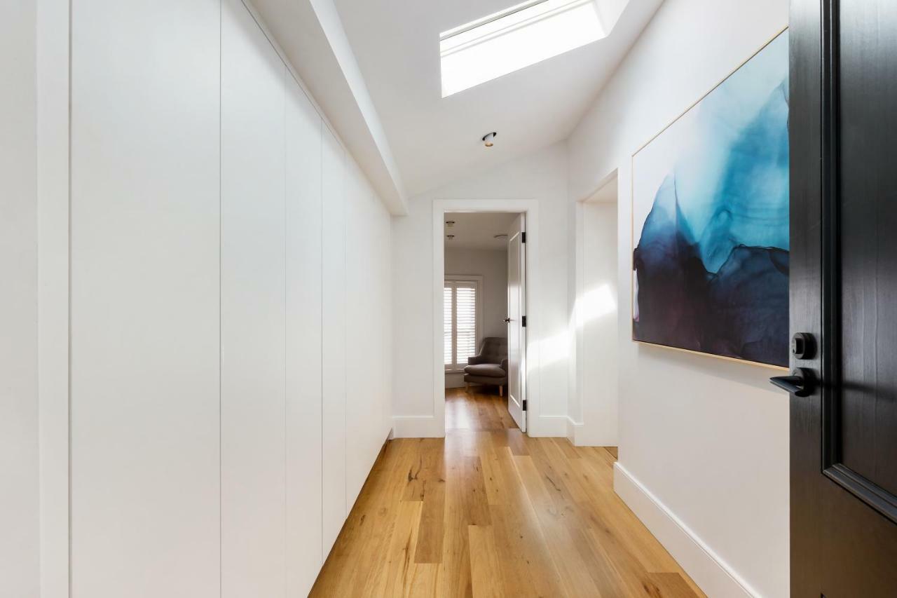 Luxury Barangaroo Apartments * Sydney