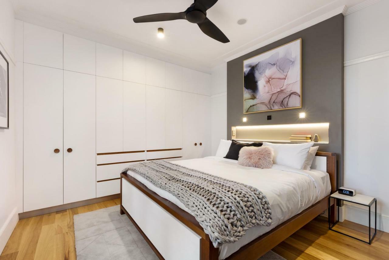 Luxury Barangaroo Apartments Apartment