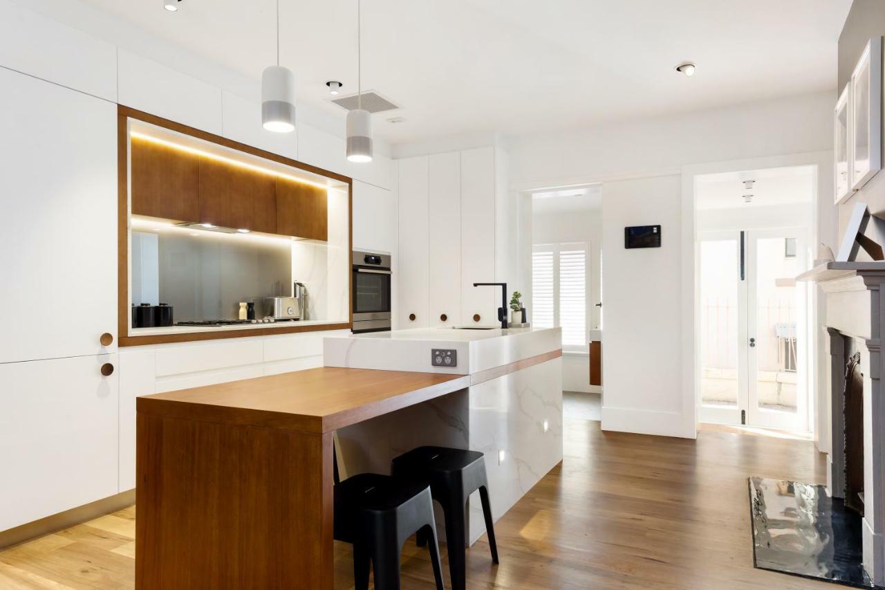 Luxury Barangaroo Apartments *